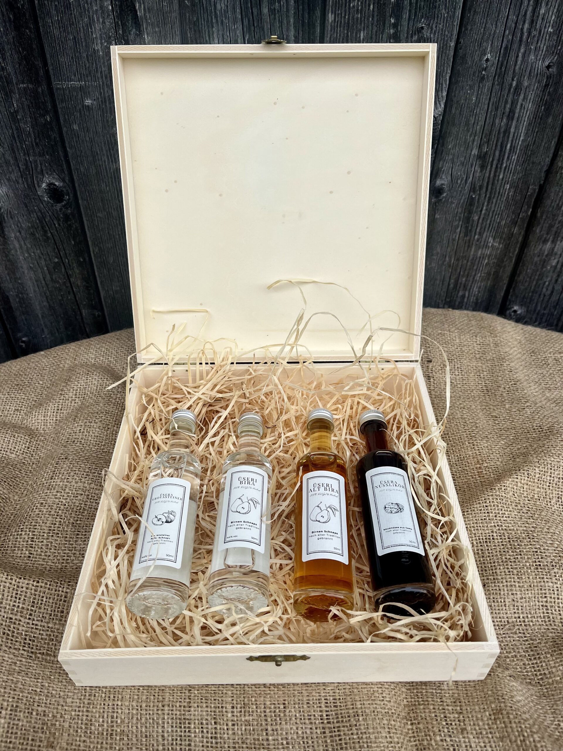 WEIBEL Geschenkset – ass. Edelbrände im Holzkistli l | 4x50ml
